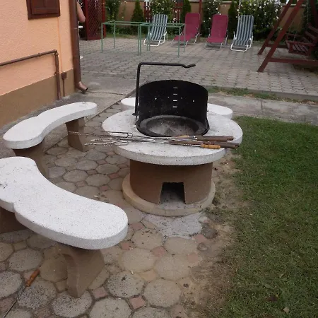 Daisy 2 By Interhome *