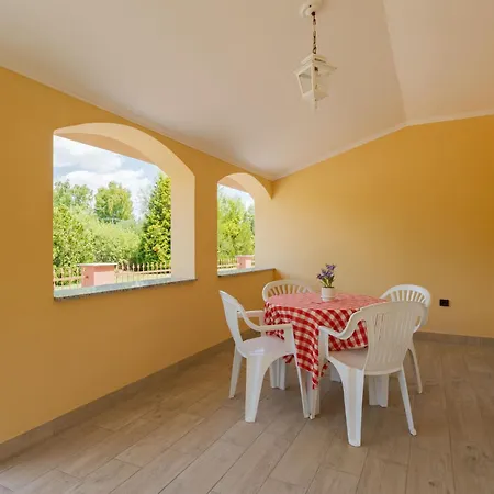 شقة Daisy 2 By Interhome