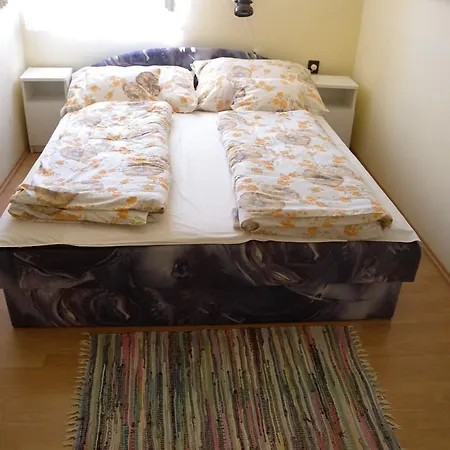 Daisy 2 By Interhome Apartment Balatonmáriafürdő