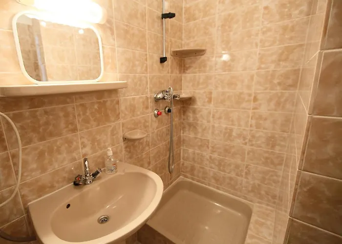 Appartement Daisy 2 By Interhome *