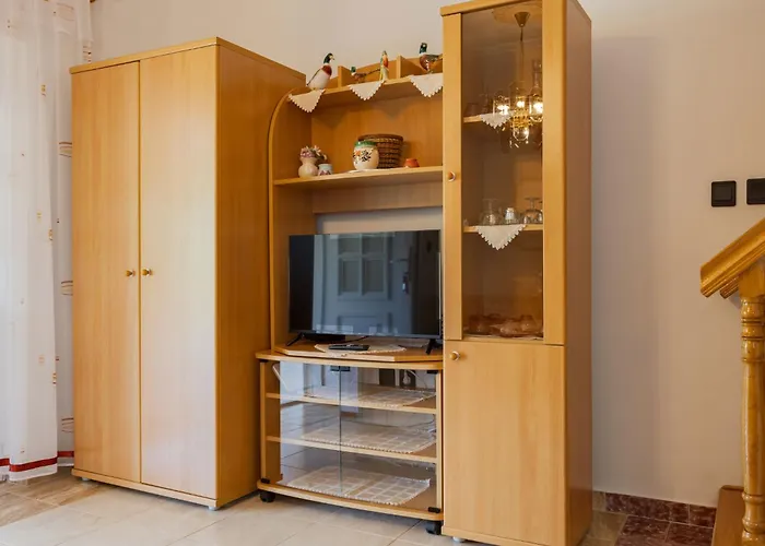 Daisy 2 By Interhome Appartement Balatonmáriafürdő