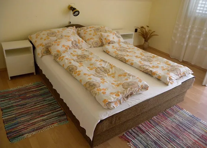 Appartement Daisy 2 By Interhome *